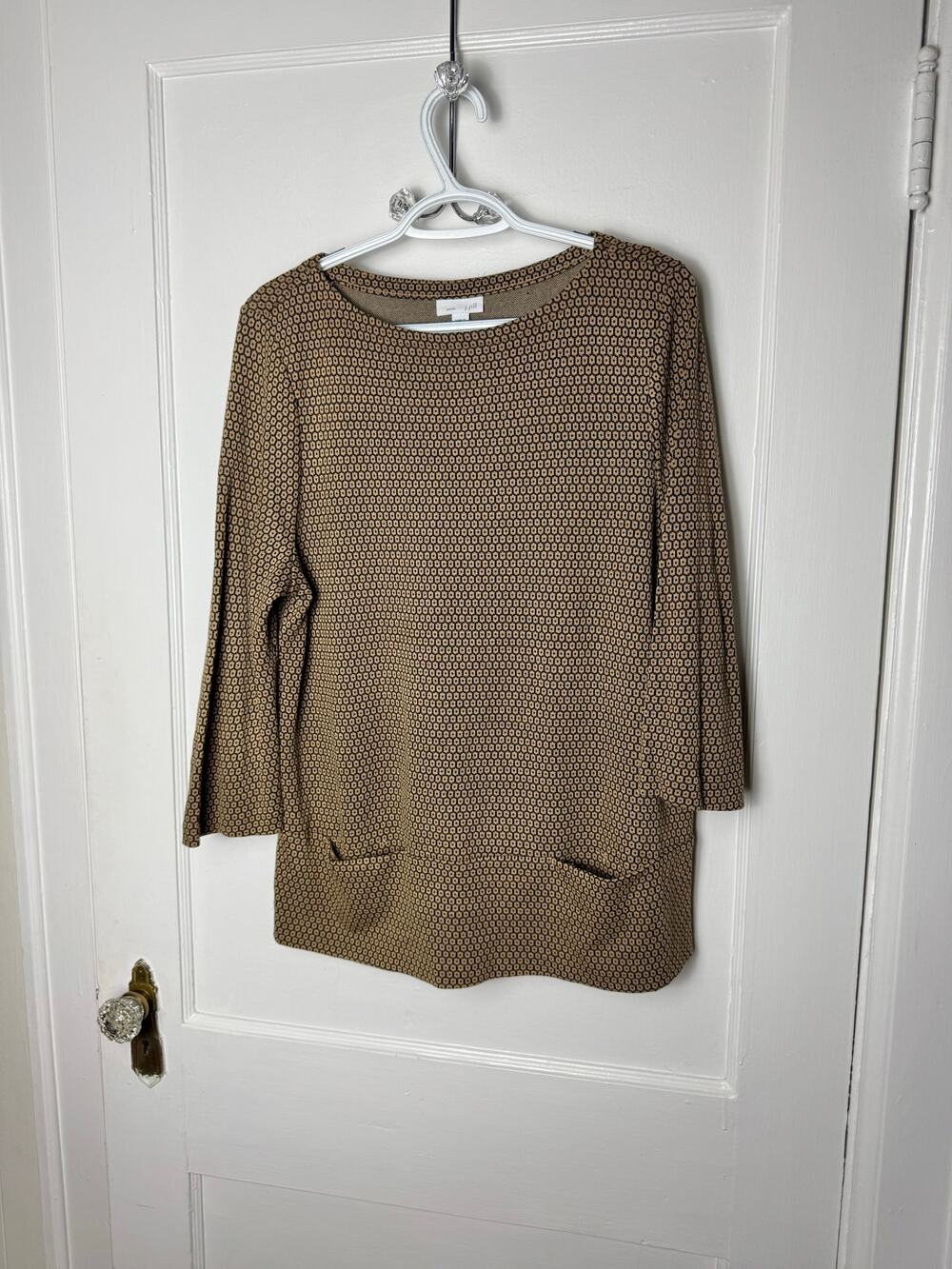 J. Jill Top Women's Medium Brown Geometric Ponte Tunic 3/4 Sleeves Pocket Shirt